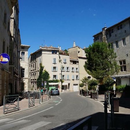 Les Marchands Avignon Kültér fotó