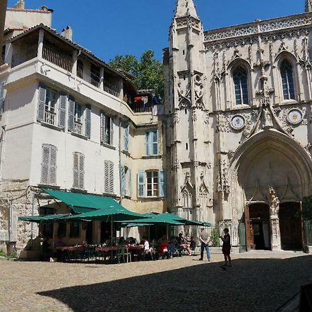 Les Marchands Avignon Kültér fotó